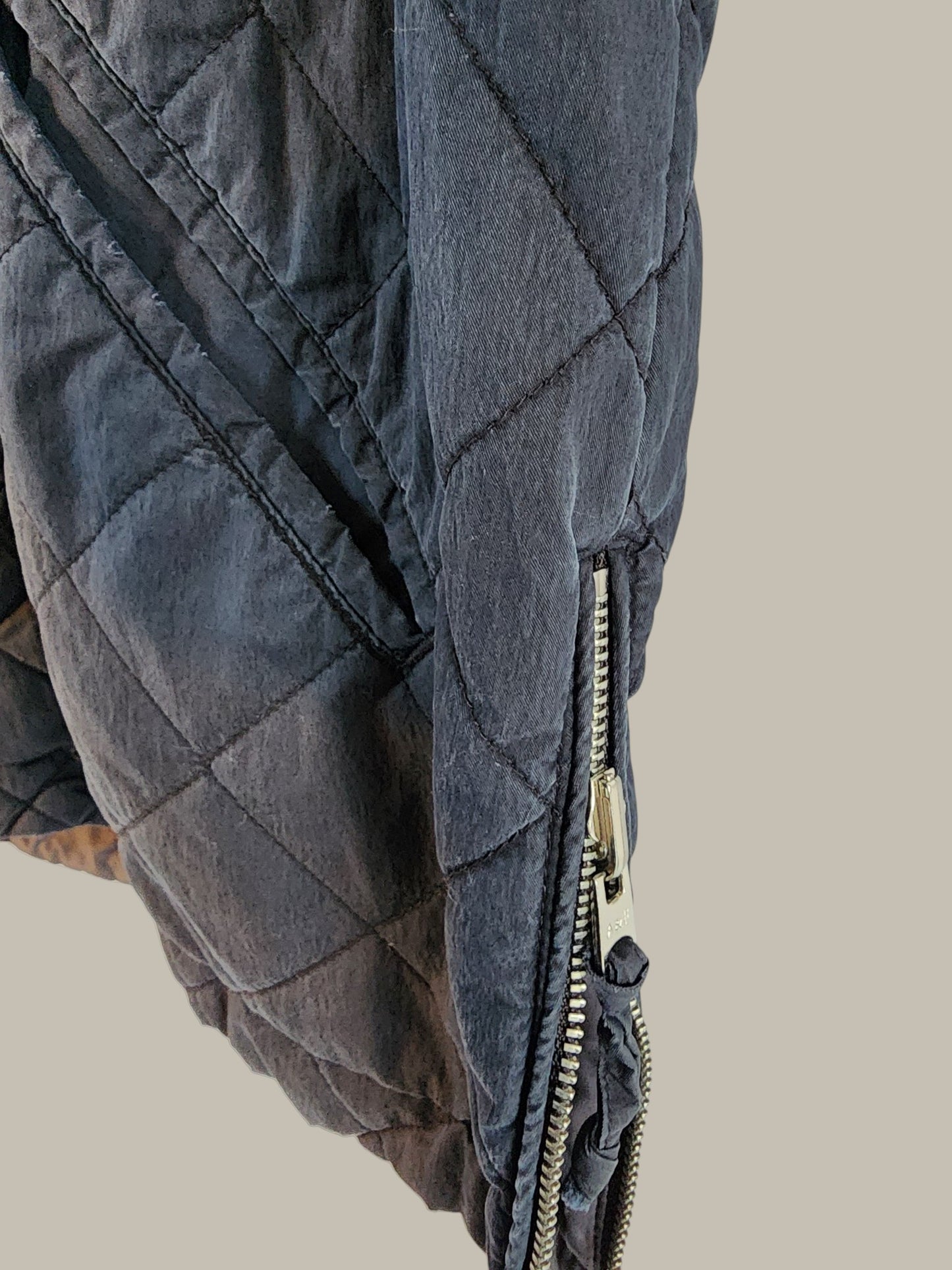 - Quilted Bomber Jacket - Charcoal -Black with Side Zipper Small