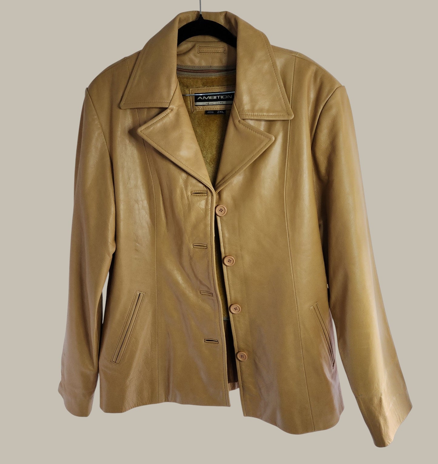 Ambition New York- Vintage - Butter Car Coat - W/ Detachable Plush Lining medium