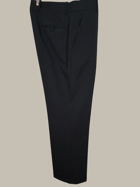 Ungaro- 100% Wool Black pant with a wider leg andcuff 36/30