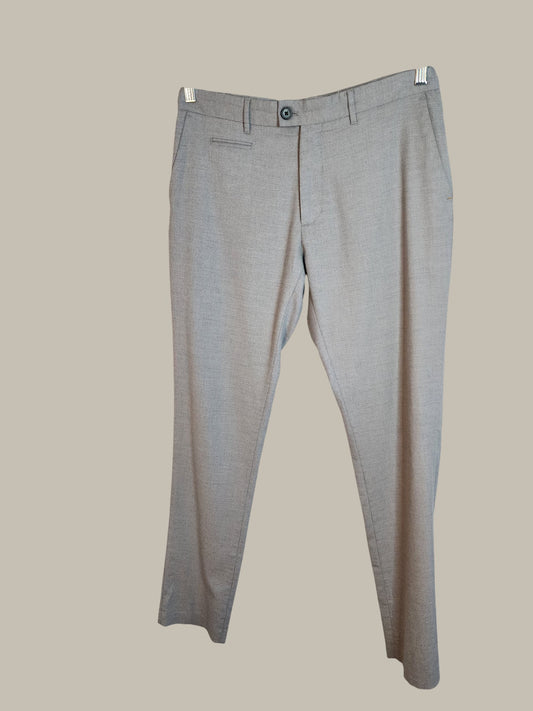 - Light Weight - Relaxed - Poly Cotton - Pique - Sky Blue 36/33