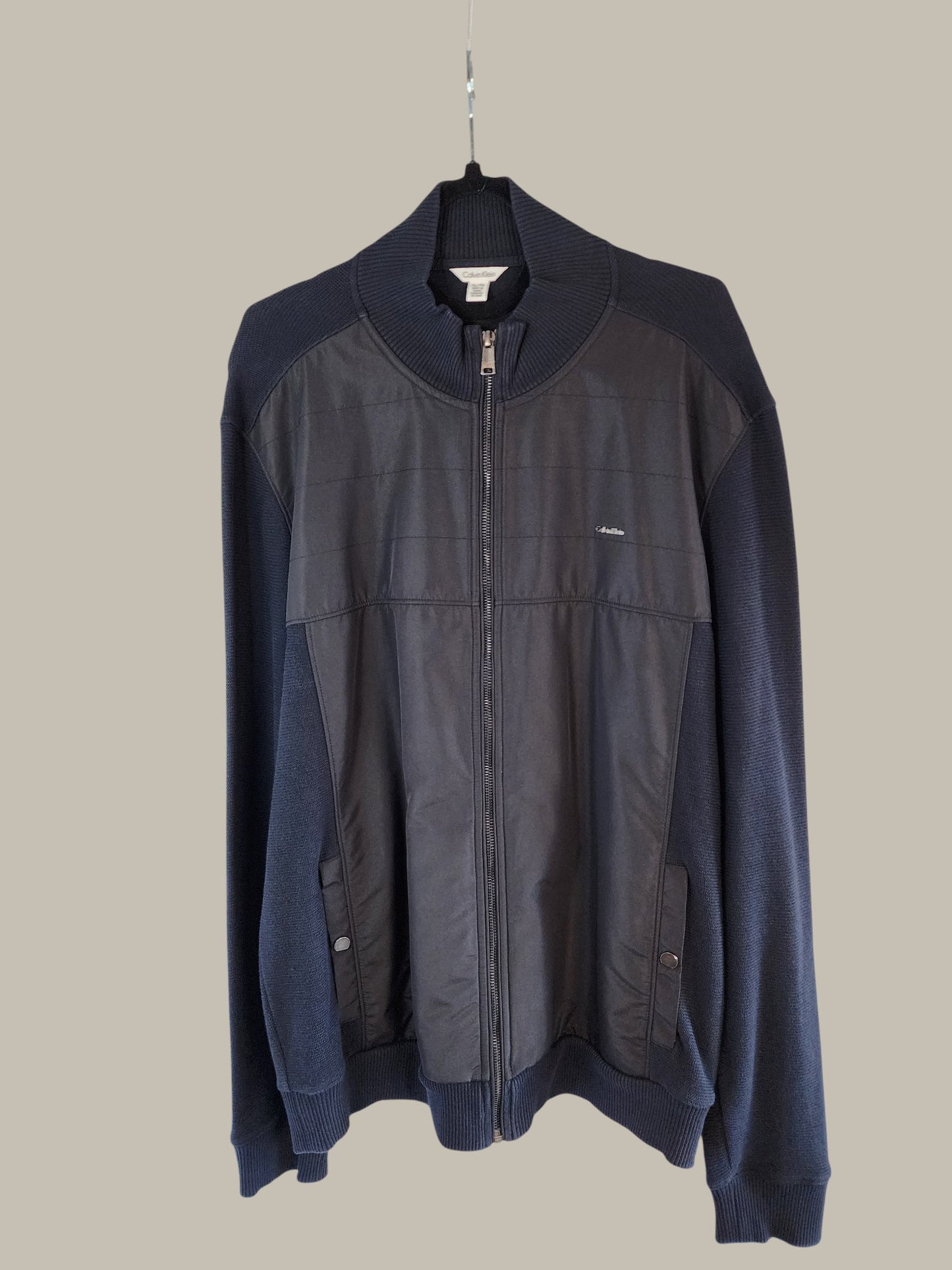 Calvin Klein - Blk / Nylon Woven Knit Large