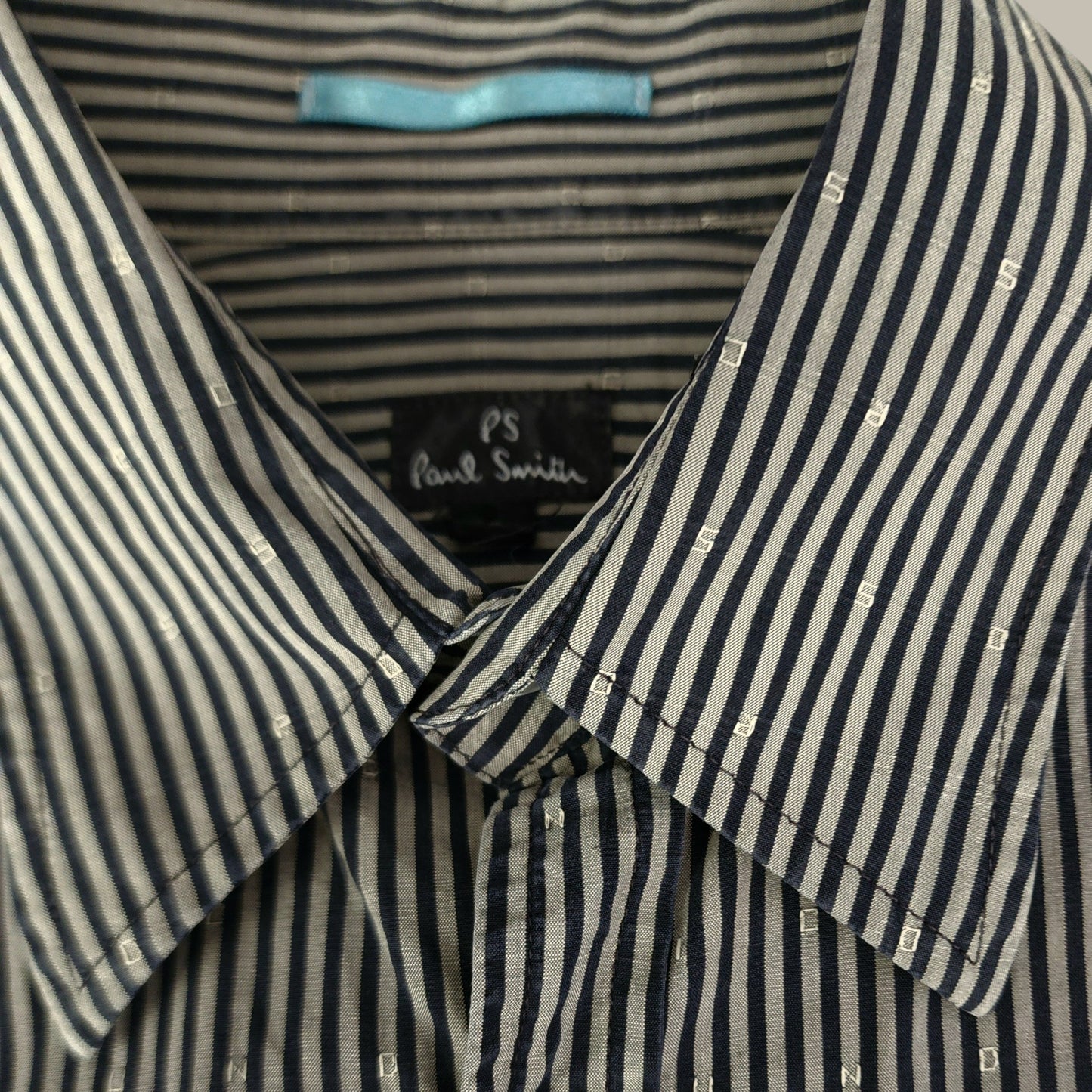 Paul Smith - L/S Stone /Black - Pinstripe small
